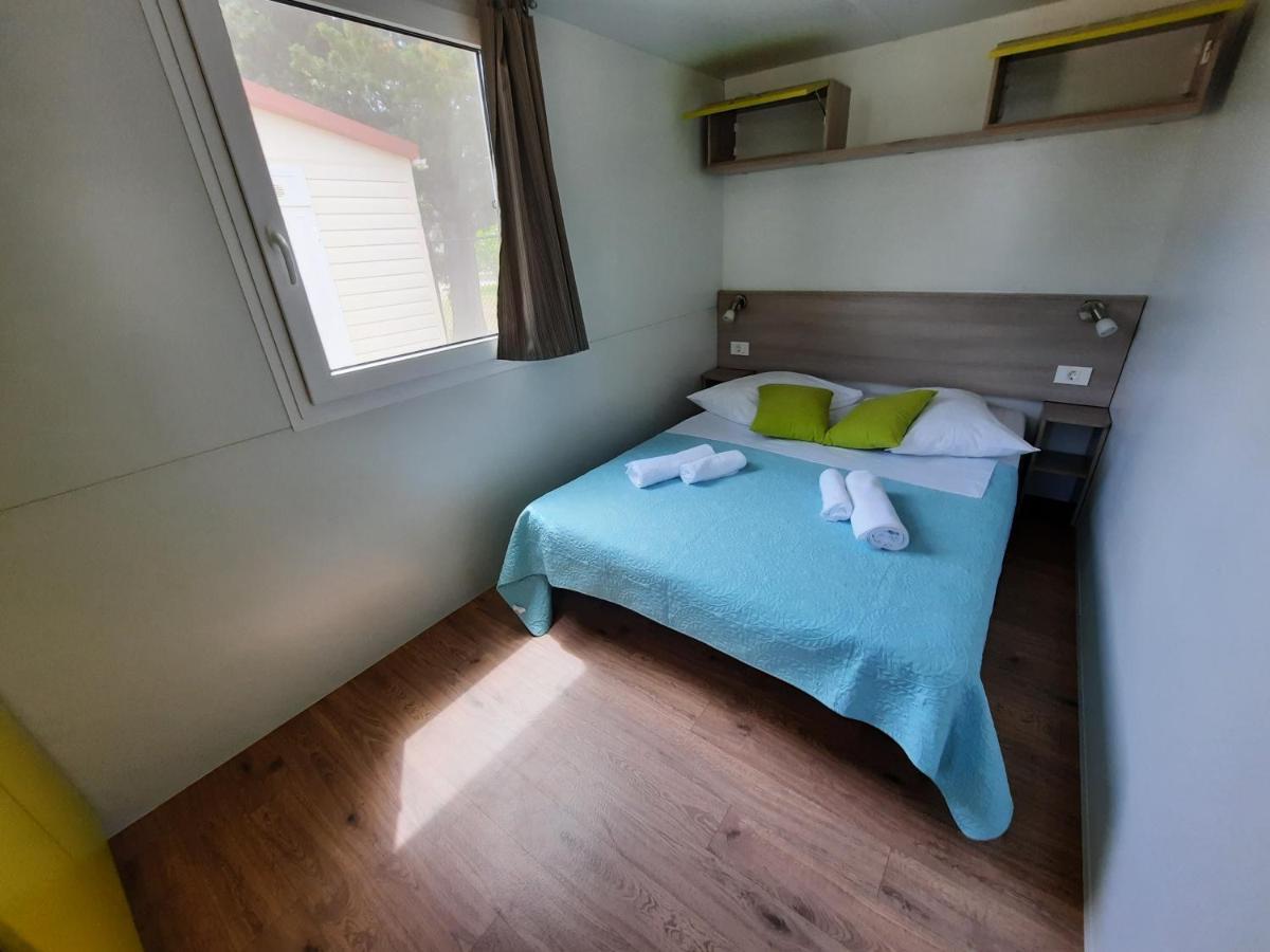Kamp Rujno Hotell Starigrad Paklenica Eksteriør bilde